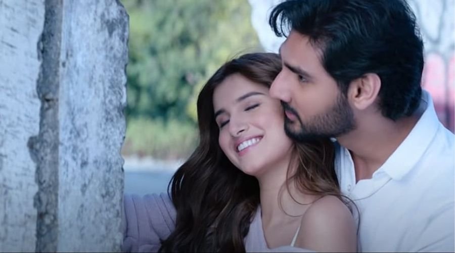 Read more about the article Tumse Bhi Zyada Lyrics – Tadap | Arijit Singh